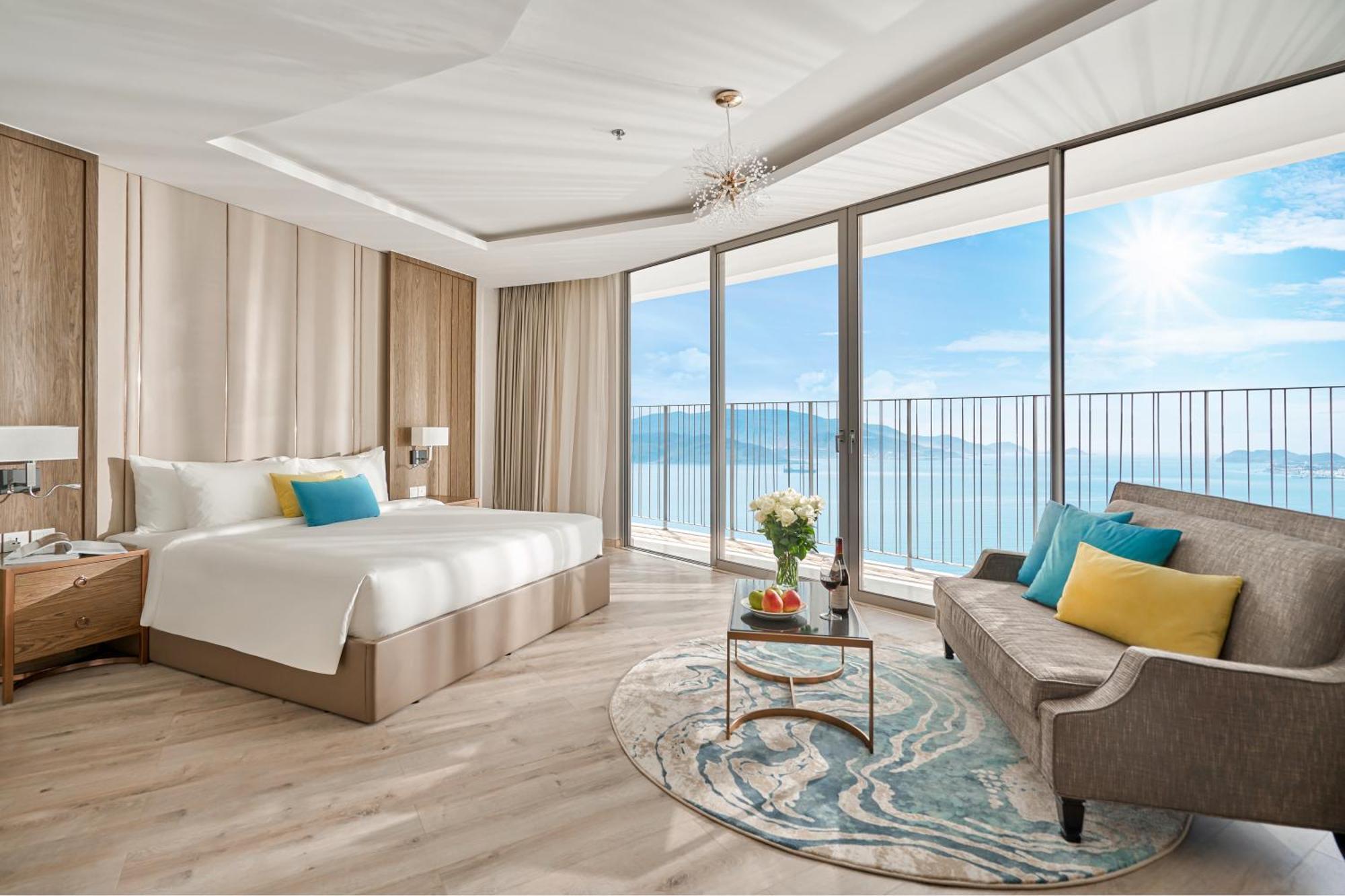 Panorama Oceanfront Suite Nha Trang Exterior foto